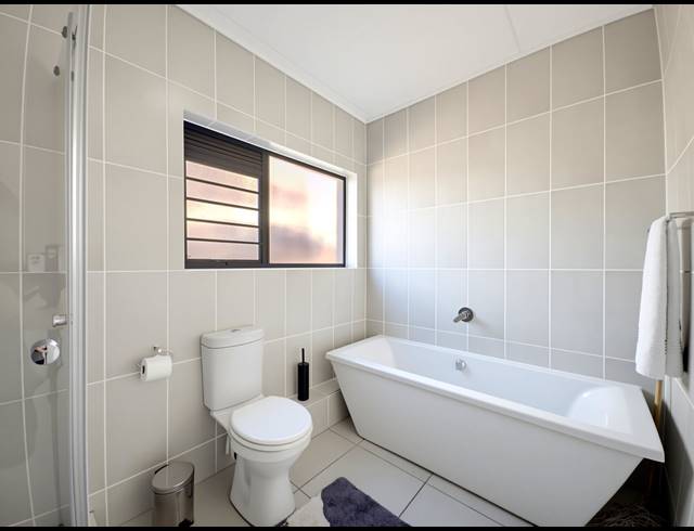3 BEDROOM APARTMENT FOR SALE IN BALLITO CENTRAL